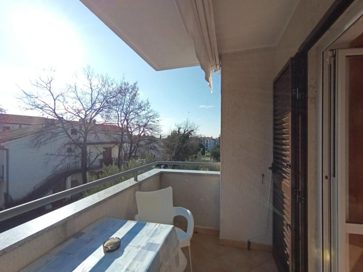 Apartments Jelovac Porec Bagian luar foto