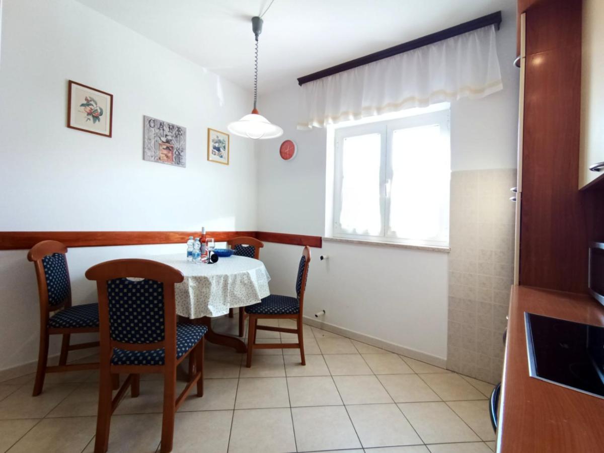 Apartments Jelovac Porec Bagian luar foto