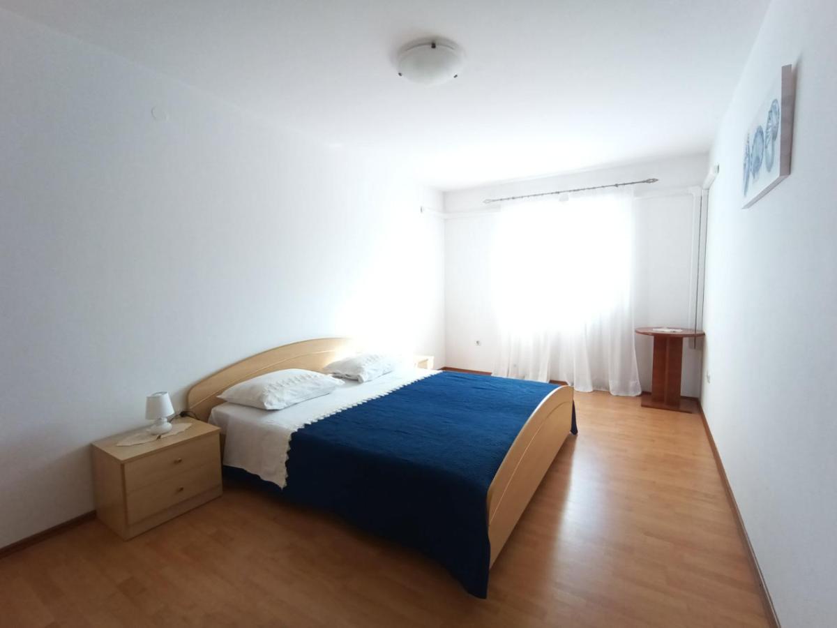 Apartments Jelovac Porec Bagian luar foto